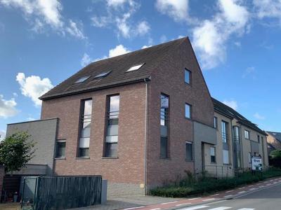 Zeer ruim en gezellig duplex appartement