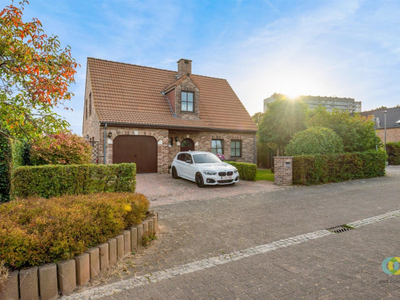 ** IN OPTIE ** villa