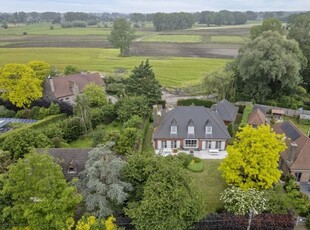 Prachtige villa met 5 slaapkamers in het groene Lokeren