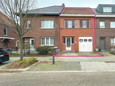 Woning met 3 tot 4 slpk in hartje Runkst !