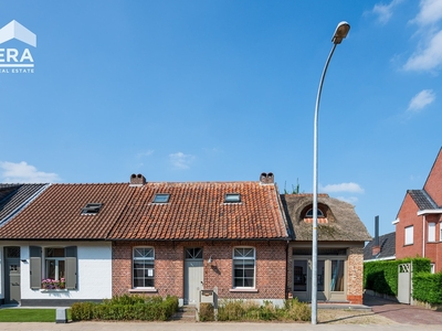 Charmante woning met magazijn/opslagplaats in Beerse