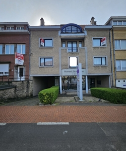 RUIM APPARTEMENT - CENTRAAL GELEGEN - GARAGEBOX OPTIONEEL