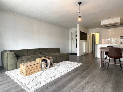 Instapklaar appartement te koop in Kortrijk!