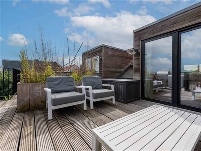 Duplex-penthouse met dakterras en 2 slaapkamers