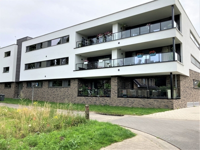 Prachtig gelijkvloers appartement met 2slaapkamers en terras