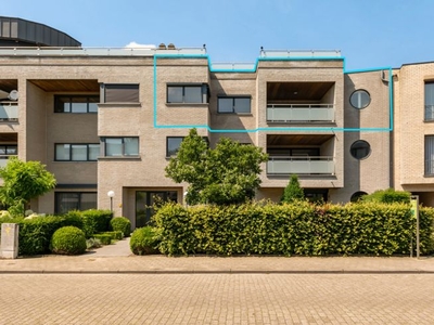 Riant dakappartement 3 slpks, 2 bads en leuke terrassen