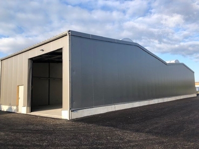 KMO unit met een opp van ongeveer 192m²