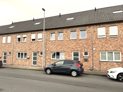 Recente, ruime huurwoning met 3 slpks, tuin en garage