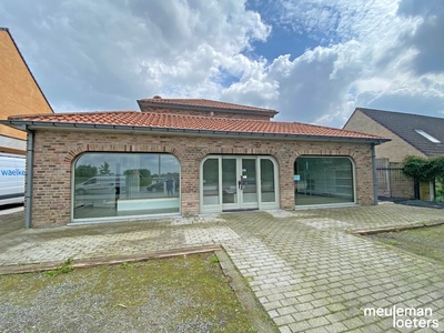 Woning met tuin en één parking