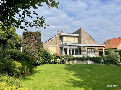 MODERNE VILLA MET 3 SLAAPKAMERS!