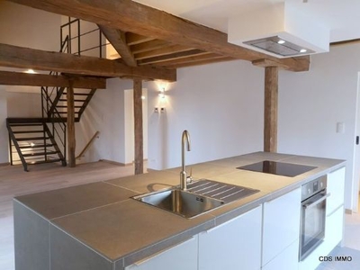 STIJLVOLLE LOFT VAN 165M² AAN DE VAARTKOM VAN LEUVEN!