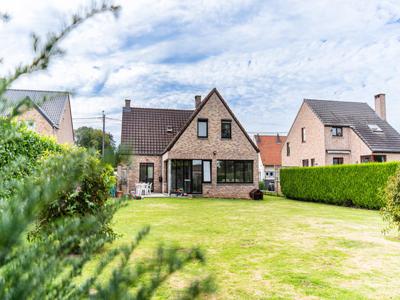 Beautiful house with a view in the centre of Bierges