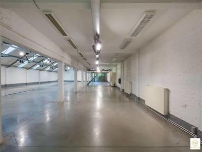 Uitzonderlijke showroom van ca 800m²