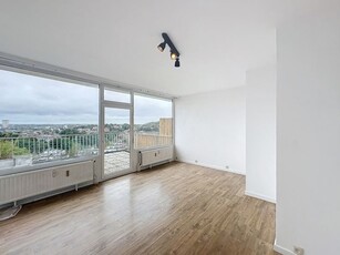 1 slaapkamer penthouse in Ukkel !