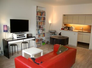 Fully furnished studio apartment for rent from 15/11/2024.