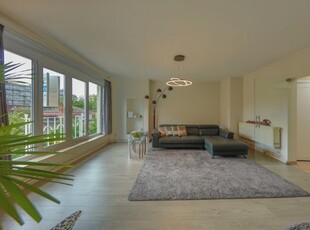 Lichtrijk appartement nabij de Rozenbroeken