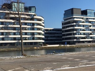 Prachtig 2slpk-appartement met zicht op het water