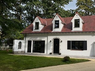 Mooie gerenoveerde villa op toplocatie in Schiplaken