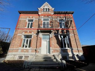 SCHITTEREND APPARTEMENT MET 2 SLAAPKAMERS + KANTOOR, IDEAAL