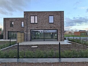 Nieuwbouw woning te huur in Dentergem