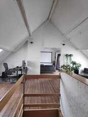 Ruime Duplex Loft met Terras met Panoramisch Uitzicht