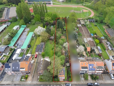 Bouwgrond / totaalrenovatie te koop in Ekeren op 1634m²