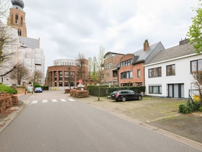 Duplex-appartement van ca. 150 m² te centrum Hoogstraten.