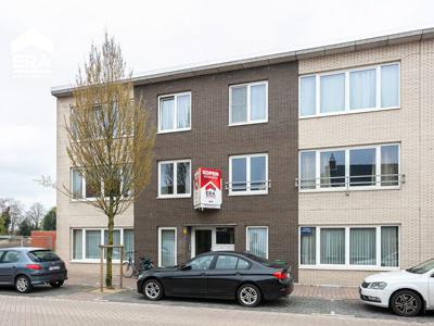 Gerenoveerd 2 slaapkamer appartement te koop!