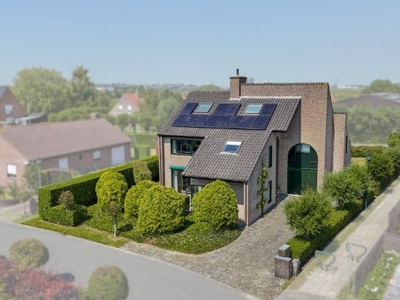 Ruime alleenstaande woning op 754 m² in rustige woonwijk