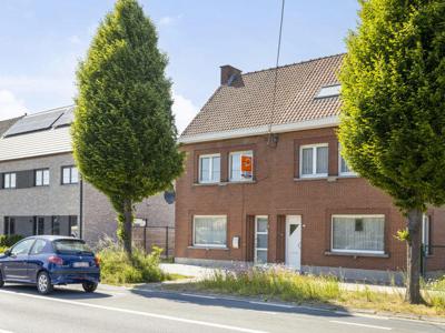 gerenoveerde woning met 4 slaapkamers