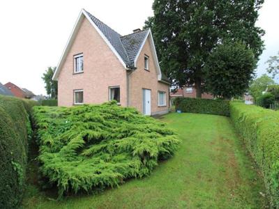 LOT 2: TE RENOVEREN WONING