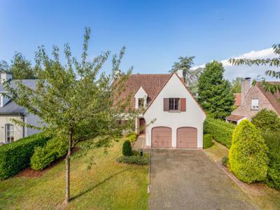 Mooie villa vlakbij de Bourgoyen met 5 slaapkamers