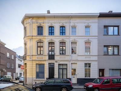 Coliving house met netto rendement van 3,5 % in hartje Ledeb