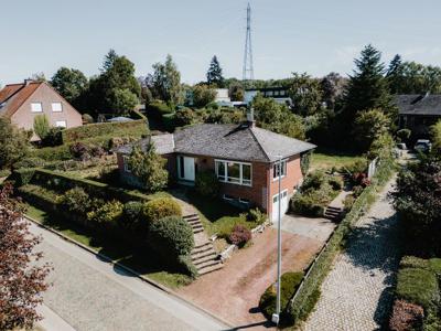 Te renoveren woning met tuin op toplocatie