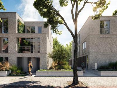 Woning met vier slaapkamers, zonneterras en tuin