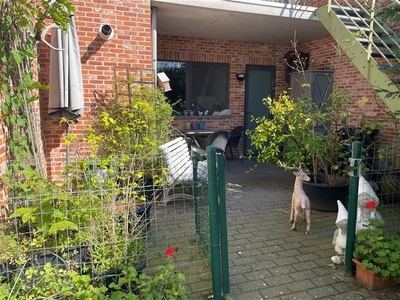 Gelijkvloers appartement met 1 slk