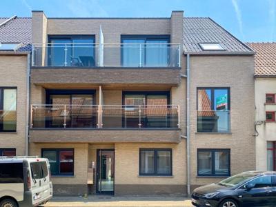 APPARTEMENT MET 2 TERRASSEN EN AUTOSTAANPLAATS IN CENTRUM SL