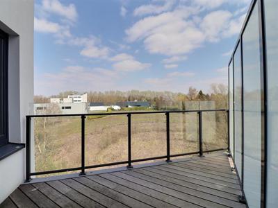 Appartement met terras in een uniek gebouw