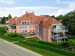 Riante penthouse met 3 slaapkamers, terras en dubbele garage