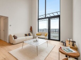 Ruim en lichtrijk penthouse met twee slaapkamers