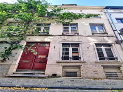 ZAVEL - Huis met 5 slaapkamers en tuin