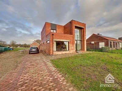 Moderne villa te koop Diepenbeek