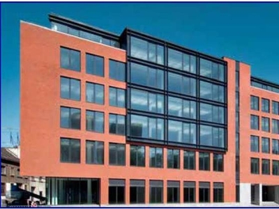 SUSTAINABLE OFFICES FOR RENT FROM 1.450 M² UP TO 11.400 M²