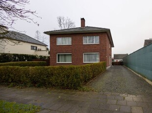 Gerieflijke halfopen bebouwing met 3 slaapkamers, tuin en...