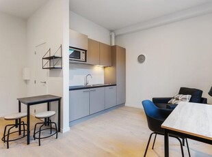 Moderne studio in Leuven met eigen keuken en badkamer!