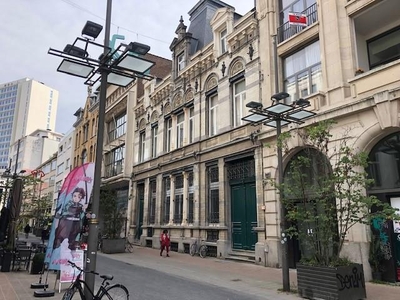 Handelspand in Prestigieus gebouw Centrum Antwerpen.