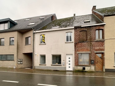 Te huur, gerenoveerde woning met 3 slaapkamers in Zottegem