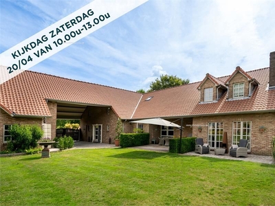 Villa te koop Genk