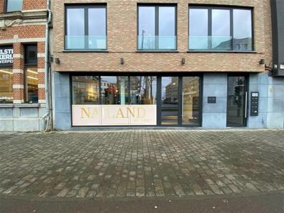 Commercieel gelijkvloers op 't Eilandje