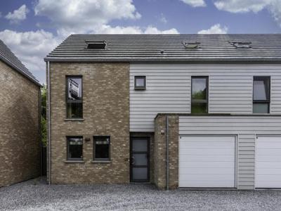 Charmante habitation semi-passive avec garage et jardin